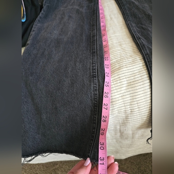 Zara The 90s Full Length Raw Hem Black Jeans Sz 2 (26×32) - Picture 8 of 8